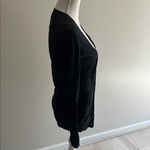 Black Button-Up Cardigan - Picture 4 of 8